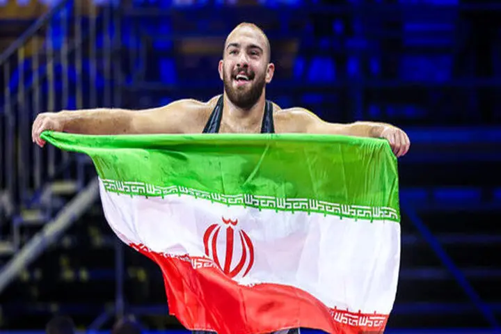 طلای جهانی به زارع پادشاه سنگین وزن جهان رسید