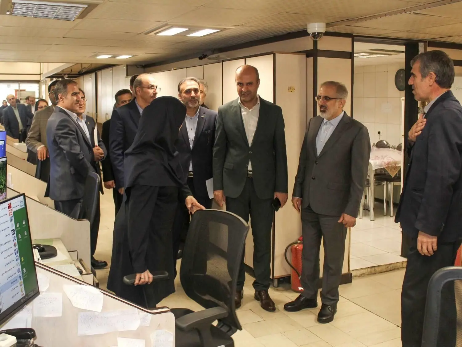 قدردانی از سعه صدر و روحیه بالای کارکنان بانک مسکن در شرایط حساس کشور/ کوچکترین خللی در مسیر خدمت رسانی به مشتریان بانک مسکن ایجاد نشد