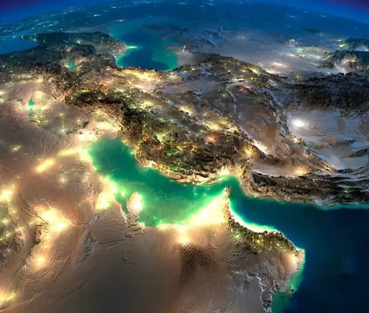 بحران بزرگ در خلیج فارس کارخانه های هند تعطیل شد