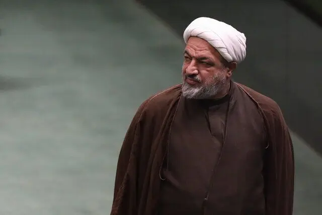 موبایل های فرماندهان نظامی و دانشمندان هسته ای جمع آوری شود/ مهمترین عامل ترور 