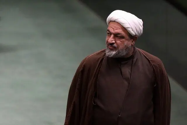 موبایل های فرماندهان نظامی و دانشمندان هسته ای جمع آوری شود/ مهمترین عامل ترور 
