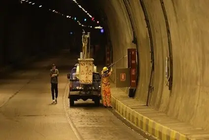 انسداد شبانه تونل نیایش تهران به دلیل تعمیرات + مسیرهای جایگزین