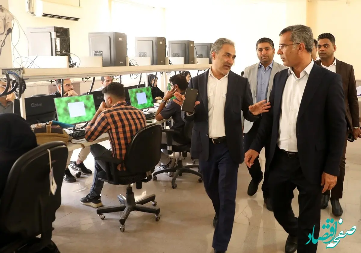 بازدید مسئولان استان از مراحل جذب نیروی انسانی شرکت نفت ستاره خلیج فارس