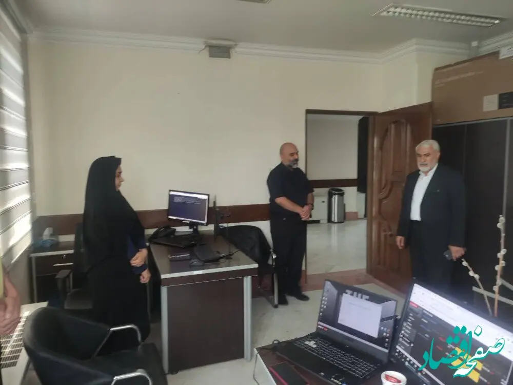 بازدیدمدیر عامل موسسه اعتباری ملل از شعب مشهد و دیدار با همکاران فناوری اطلاعات