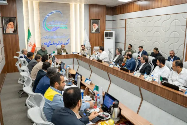 هر ۳ هفته یک واحد پتروشیمی صدف به پیش راه اندازی می رسد