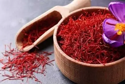 چرا زعفران ایران با برند افغانستان به جهان می‌رود؟ جزئیات یک چالش صادراتی