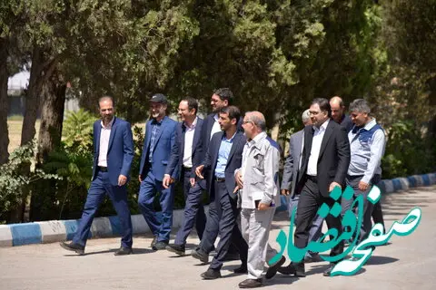 شناسایی و تأمین حداکثری نیاز بازار مصرفی مشتریان خُرد استان‌ها در دستور کار مراکز خدماتی فولاد مبارکه