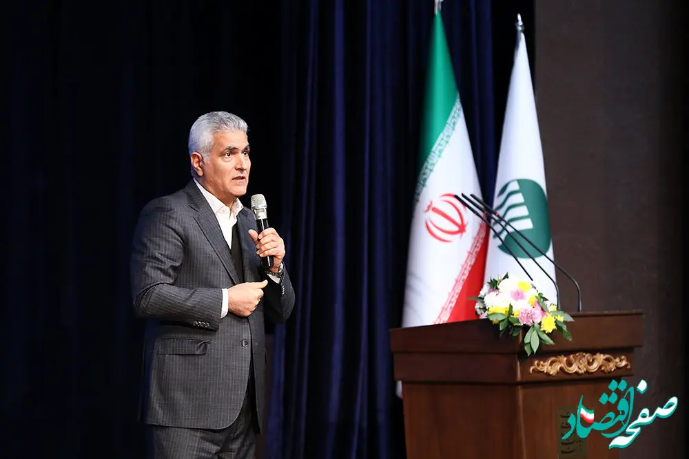 شایسته محوری اصل حرکت بانک است/ جنس خدمات در گام دوم بانک متفاوت از بانکداری سنتی است