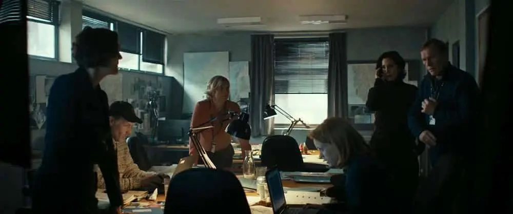 زمان پخش و تکرار سریال ویستینگ از شبکه چهار