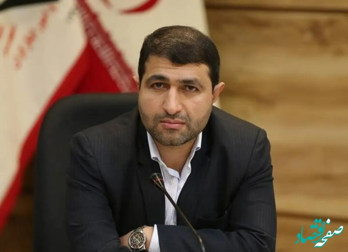 علیرضا قیطاسی: پرستاری از مشتریان و جذب منابع مهمترین اولویت امروز بانک دی است