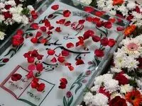 زیارت مجازی مزار شهید حاج قاسم سلیمانی در کرمان