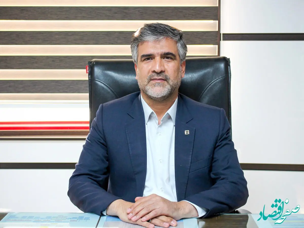 احداث ۳ نیروگاه خورشیدی در مدیریت شعب بانک مسکن سمنان / فروش اقساطی بیش از ۳ هزار واحد نهضت ملی مسکن