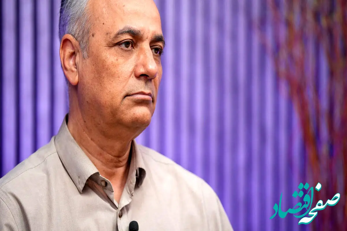 واکنش این فرد معروف به احضار کواکبیان به دادسرا / باید مصاحبۀ زندهای در همان شبکه با او صورت میگرفت