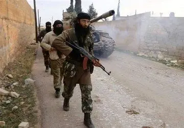 عکس / شهیدی که داعش پیکرش را بدون سر و دست و پا به مادرش تحویل داد