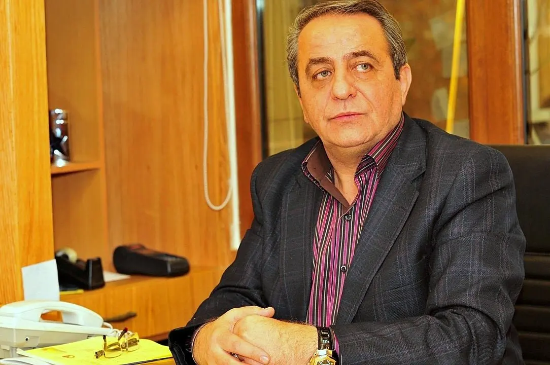 ثبات قیمت جهانی بازار طلا به مناسبت سال جدید میلادی + فیلم