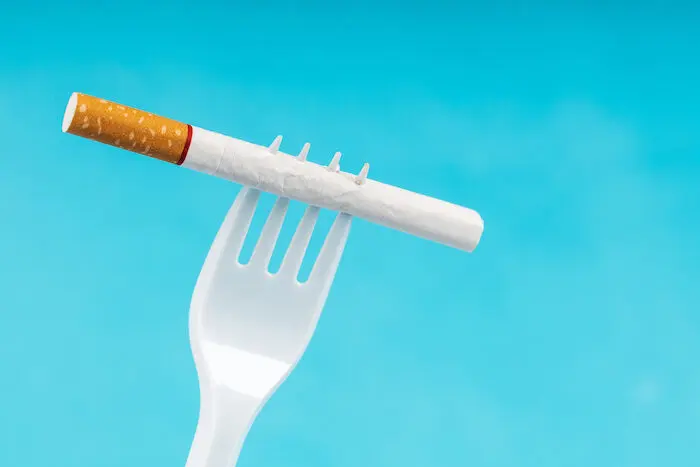 دلیل تمایل سیگاری ها به کشیدن سیگار بعد از صرف غذا