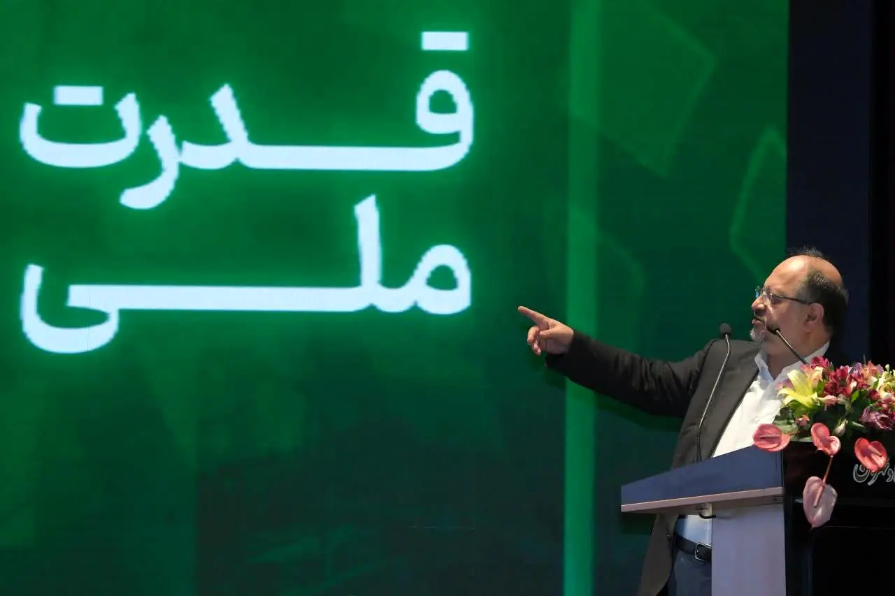 «فارس»، ۱۲۶ هزار و ۵۰۰ میلیارد تومان سود ساخت/ تأمین مالی ۱۲ هزار میلیاردتومانی فارس از بازار سرمایه/ هیچ‌ پروژه‌ای بدون پیوست تأمین مالی دیگر آغاز نخواهد شد/ تولید با ضرر معنا ندارد، با شجاعت جلوی آن را می‌گیرم