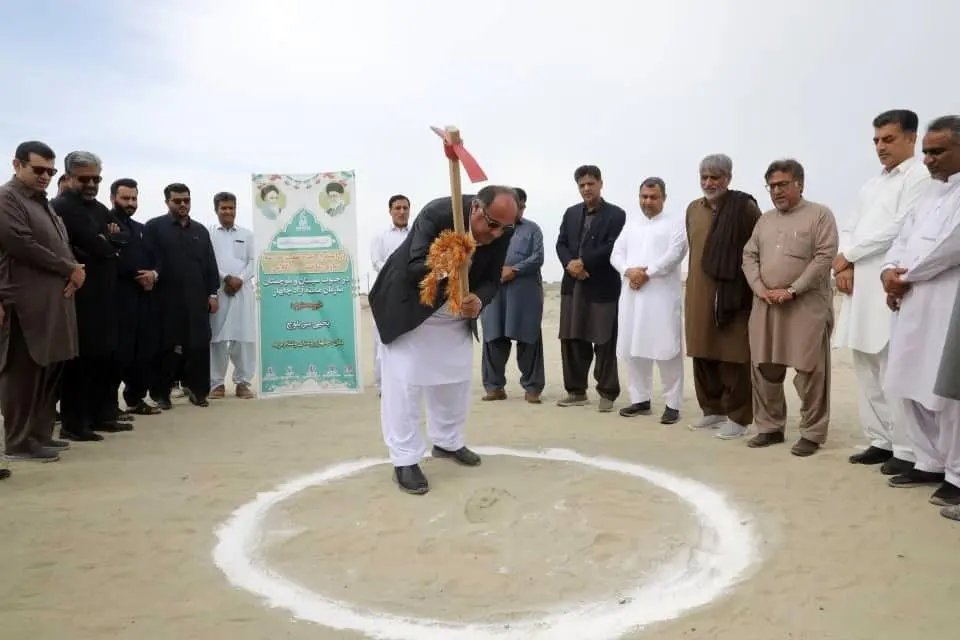 مراسم کلنگ زنی احداث مدرسه 4 کلاسه روستای وشنام مرید برگزار شد