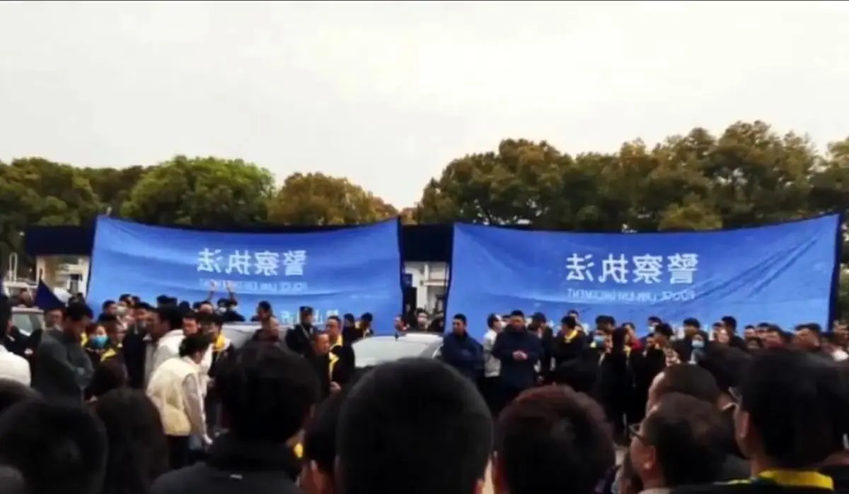 علت اعتصاب کارگران این خودروسازی معروف چیست؟ 