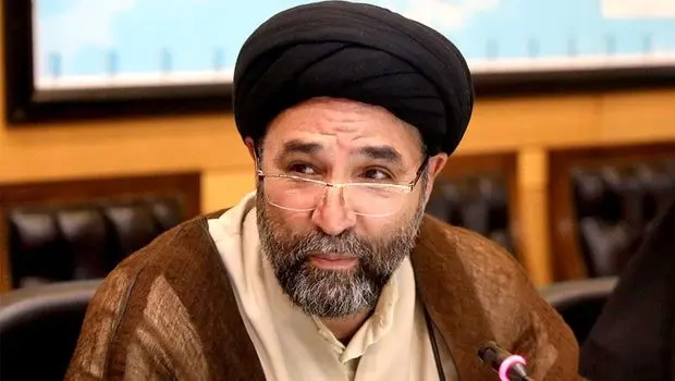 انتقاد تند از خودروسازان: بازی با قیمت‌ها و تله‌گذاری در بازار ممنوع