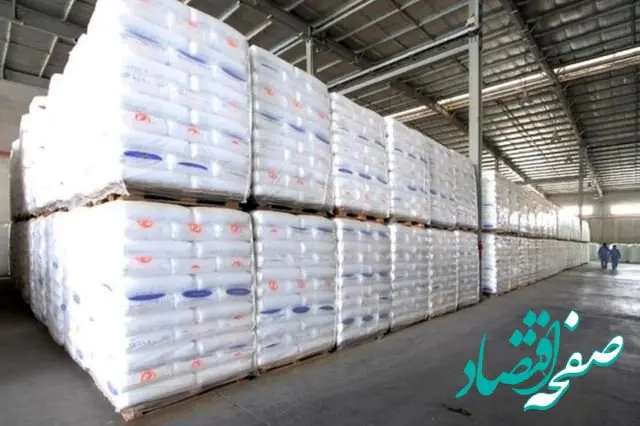 توقف چالش کمبود مواد اولیه؛ راهکار جدید وزارت صمت برای صنایع پتروشیمی