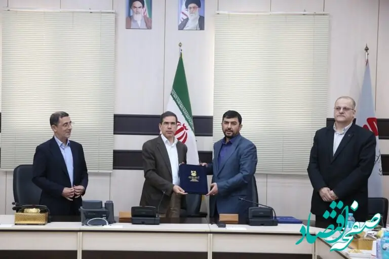 قرارداد احداث دو نیروگاه و تفاهم‌نامه توسعه همکاری‌های مشترک شرکت ملی صنایع مس ایران و گروه مپنا
