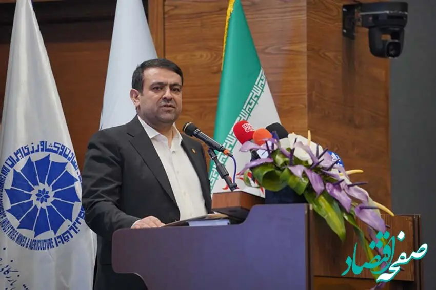 تاکید نجارزاده بر آمادگی کامل شبکه بانکی برای تامین مالی صنایع در نمایشگاه مشهد اینو‌کس