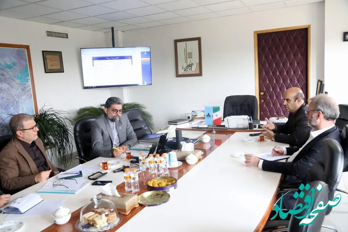 همکاری ایدرو و ساتبا برای توسعه سه هزار مگاوات نیروگاه خورشیدی در بخش صنعت