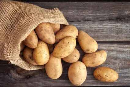 قیمت سیب زمینی بالاتر از این نرخ گرانفروشی است