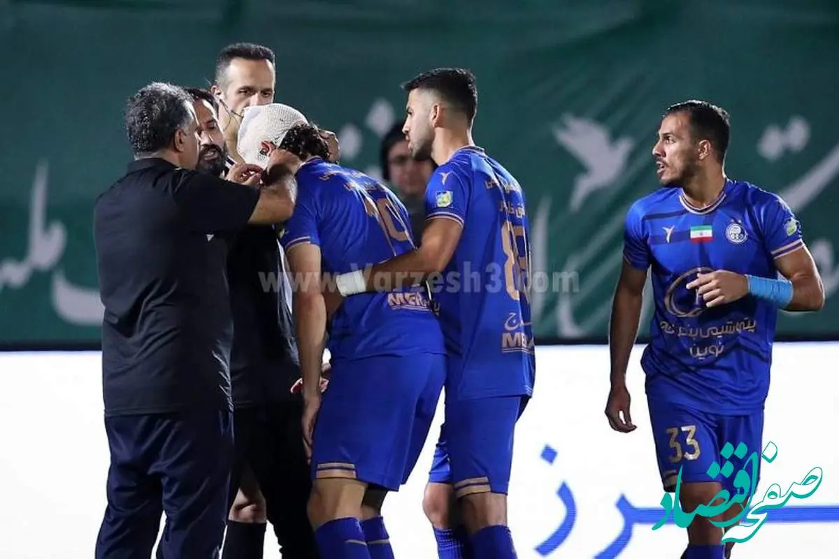 گزارش نیمه اول بازی استقلال - پرسپولیس