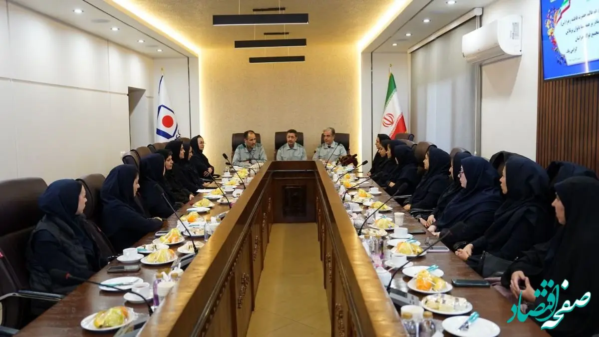 قدردانی سرپرست فولاد خراسان از بانوان شاغل در شرکت