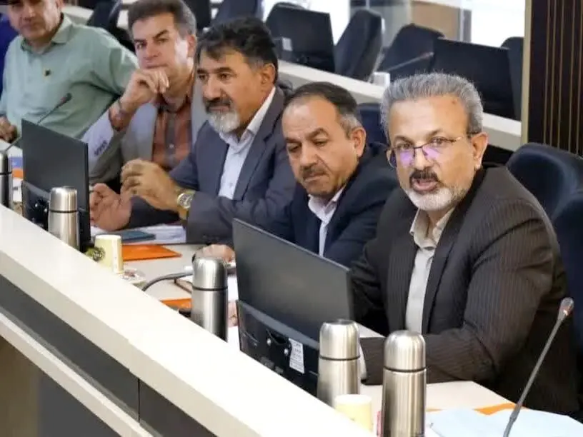 عقد قرارداد ۳۰ هزار میلیارد ریالی طرح نهضت ملی مسکن در استان/ تسریع در تکمیل و واگذاری واحدها به متقاضیان