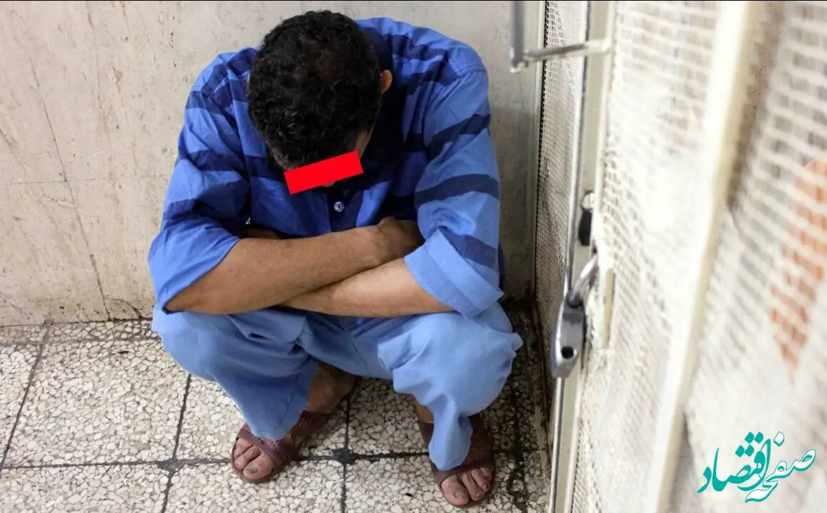 نوجوانی که سینه دوستش را هدف ضربات چاقو قرار دارد ! + جزئیات 