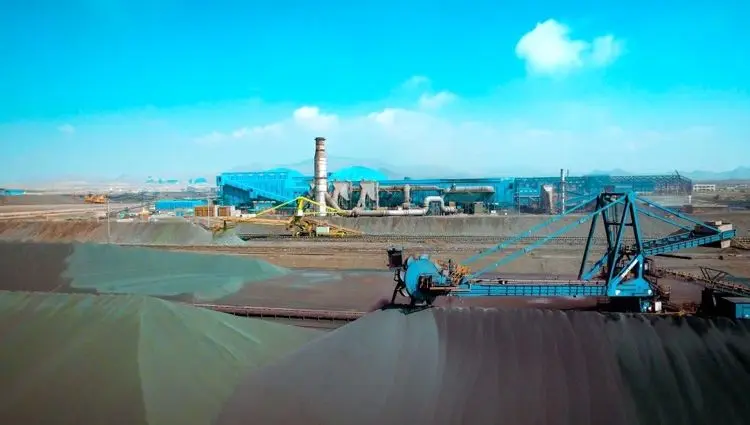 آثار و پیامدهای استقرار نظام ارز تک‌نرخی بر رقابت‌پذیری و عملکرد زنجیره فولاد