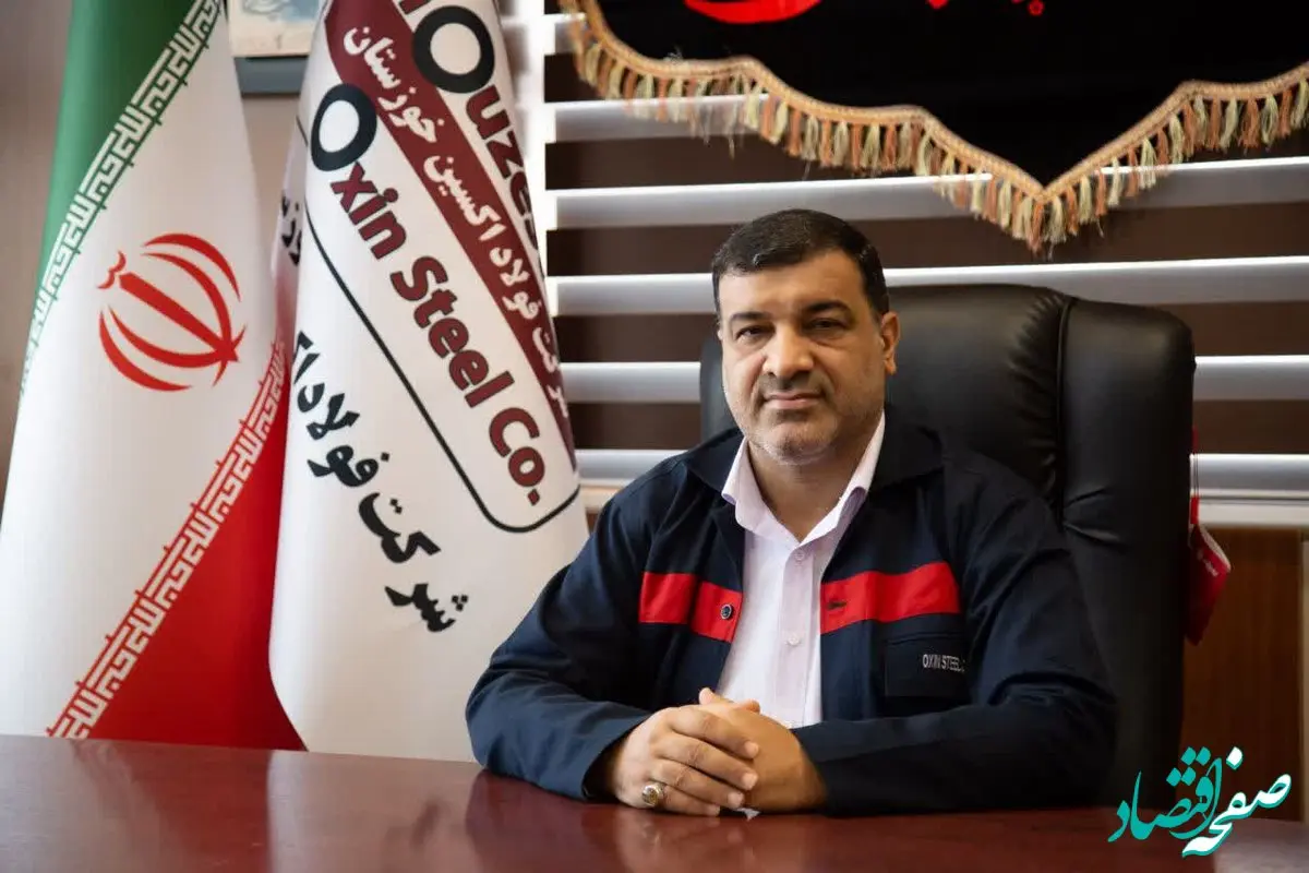 کارگران در خط مقدم جهاد جهش تولید هستند