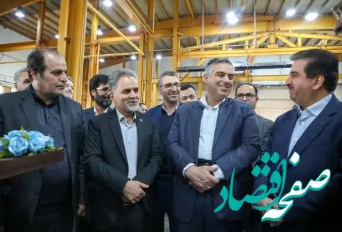 افتتاح خط تولید ساندویچ پنل گروه صنعتی ایتوک با تسهیلات ۷۵۰ میلیارد ریالی بانک توسعه تعاون