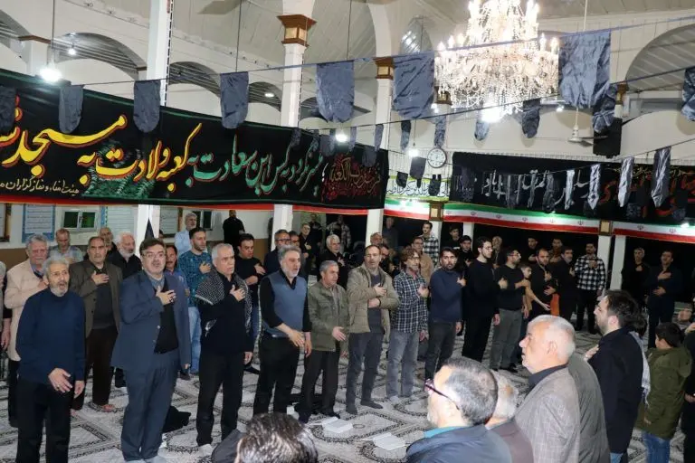 در شب‌های پرفیض قدر، مساجد ماکو میزبان عزاداران و ارادتمندان به اهل بیت (ع) هستند