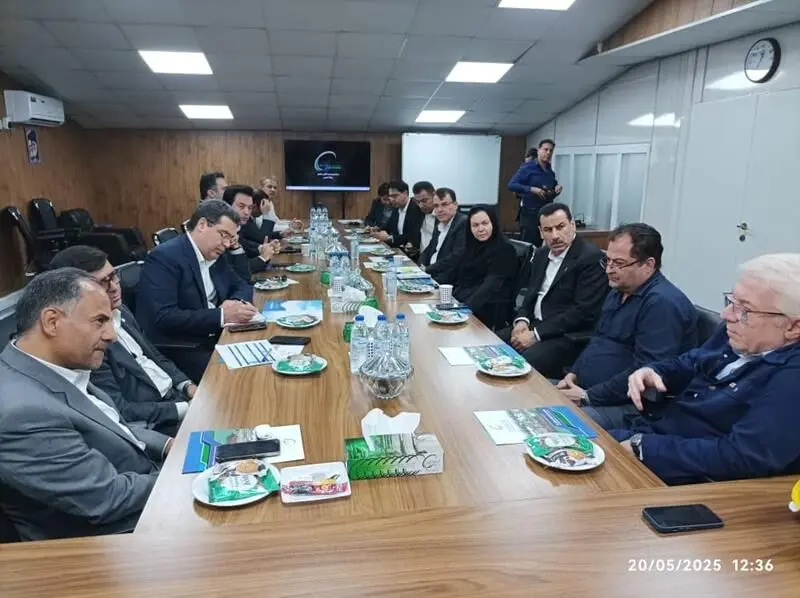 بازدید مدیرعامل بانک تجارت از پروژه الماس ماهشهر