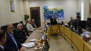 تقدیر از آزادگان بانک صنعت و معدن در سالروز بازگشت آزادگان به میهن اسلامی