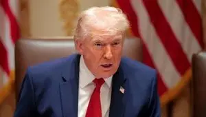 توهمات جدید ترامپ؛ آمریکا پروسه پاک‌سازی تنگه هرمز را آغاز کرده است! 