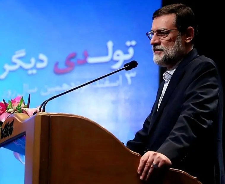 قدردان زحمات بیدریغ کارکنان بیمه دی به خانواده ایثار و شهادت هستیم