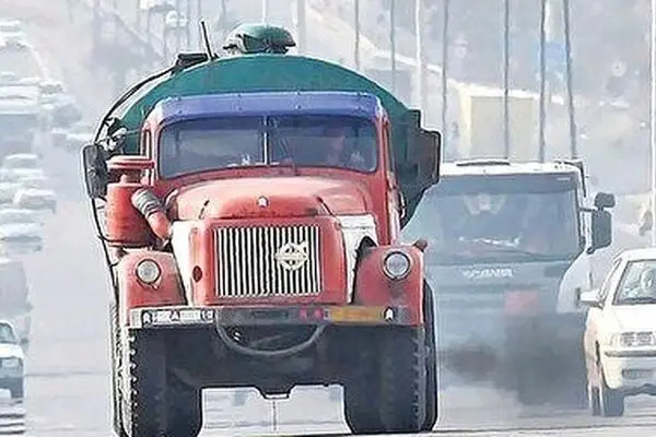 پاداش ۱۵ هزار دلاری برای اسقاط کامیون های بالای ۵۰ سال