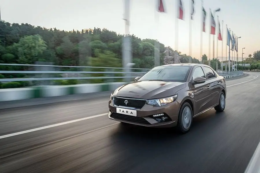 همه چیز درباره تارا EF7P توربو قوی ترین و ایمن ترین سدان داخلی