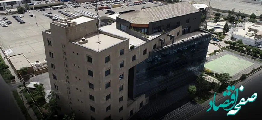 مدیرعامل کرمان موتور در گردهمایی ماهیانه باشگاه مشتریان؛ بابت تاخیر در تحویل خودرو ایکس 5 صمیمانه عذرخواهی می‌کنیم