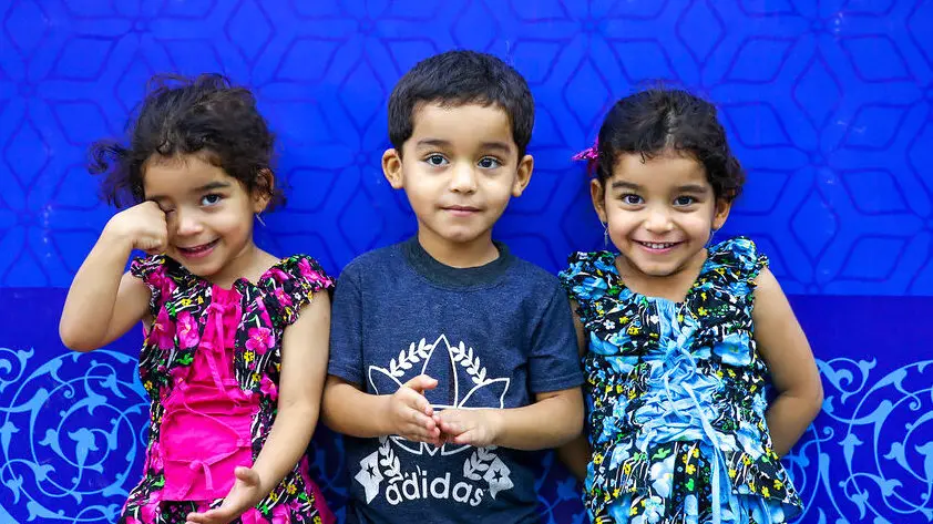 حمایت ستاد اجرایی فرمان امام از خانواده‌های دارای چندقلو/ از توزیع ١٨ هزار بسته حمایتی تا پرداخت تسهیلات قرض‌الحسنه فرزندآوری

