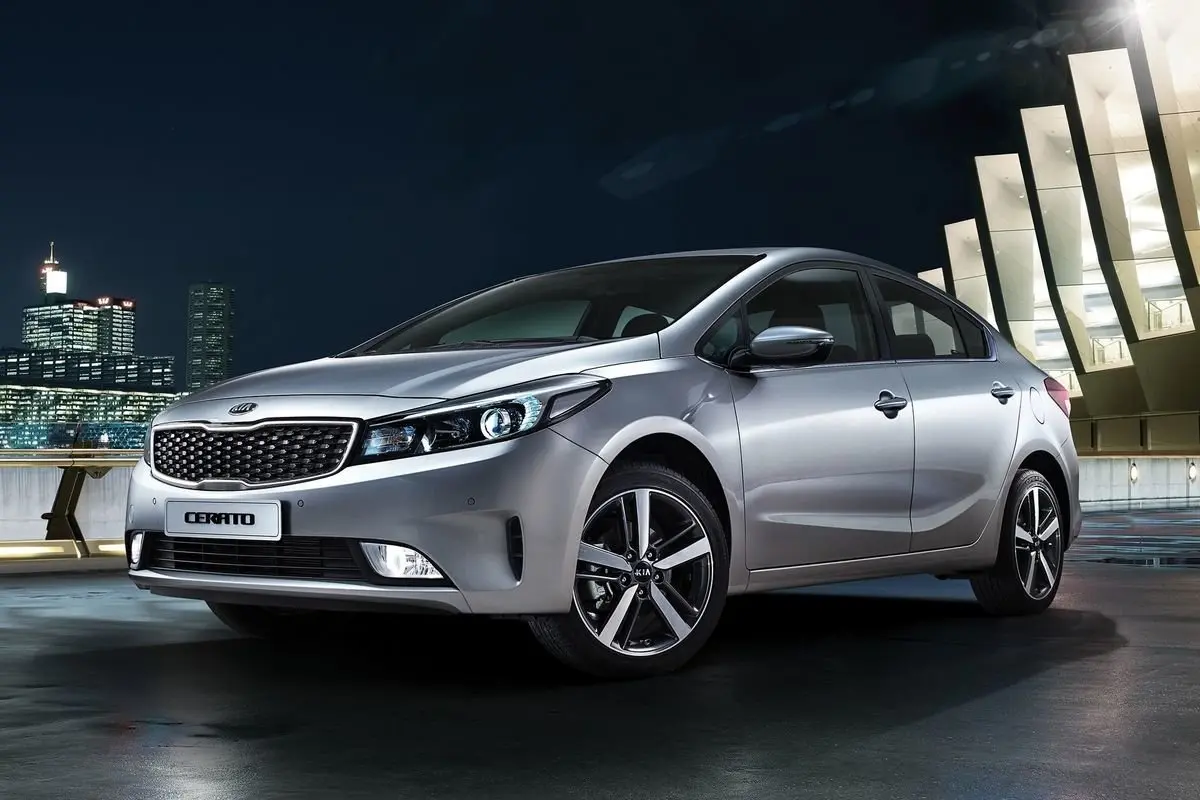 آیا الان خودرو سراتو وارداتی بخریم خوب است یا خیر؟ | قیمت این خودرو ۲۲۰ میلیون سقوط کرد