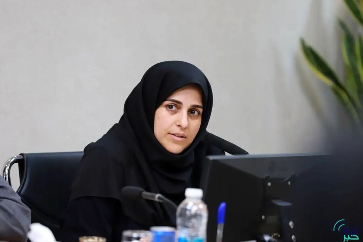 معاون برنامه‌ریزی و توانمندسازی ایمیدرو؛وزارت صمت و اقتصاد از توسعه بازار گواهی سپرده کالایی حمایت کرده‌اند