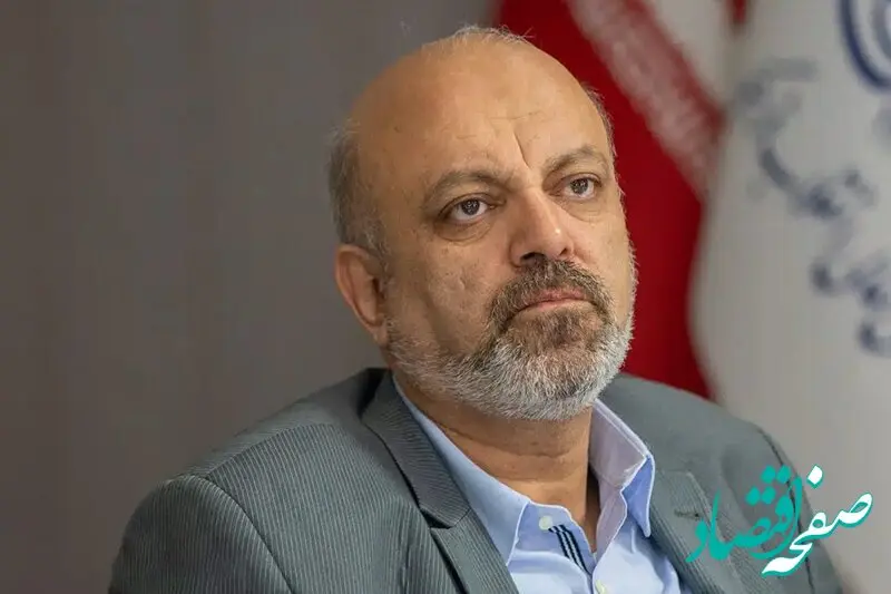 این نماینده کشمش خور مجبور به عذرخواهی شد | نماینده ای که رتبه بندی معلمان را پیگیری می کند
