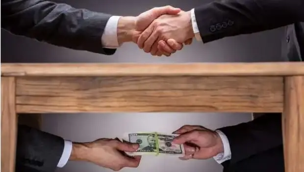 فساد مالی کلان در صنایع استراتژیک / وقتی منابع ملی در خطر است