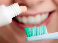 قبل از صبحانه مسواک بزنیم یا بعد از آن؟
